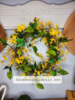 16" Forsythia Wreath, Yellow Wreath, door Wreath, Summer Wreath, Front Door Wreath, Forsythia door wreath, Yellow door wreath, Spring Wreath